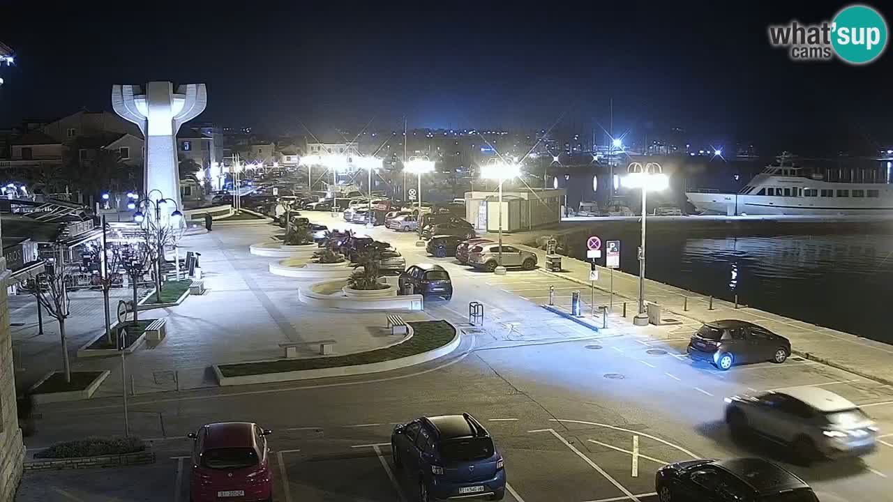 Vodice spletna kamera – marina in riva