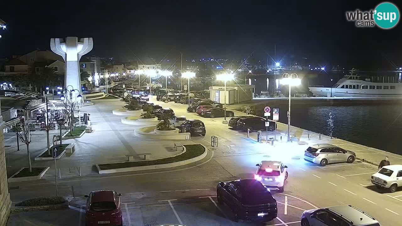 Vodice spletna kamera – marina in riva