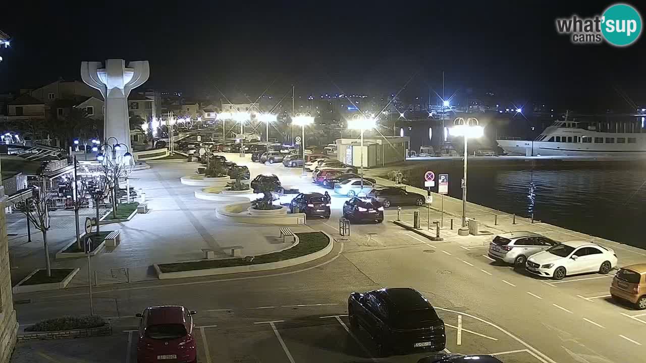 Vodice spletna kamera – marina in riva