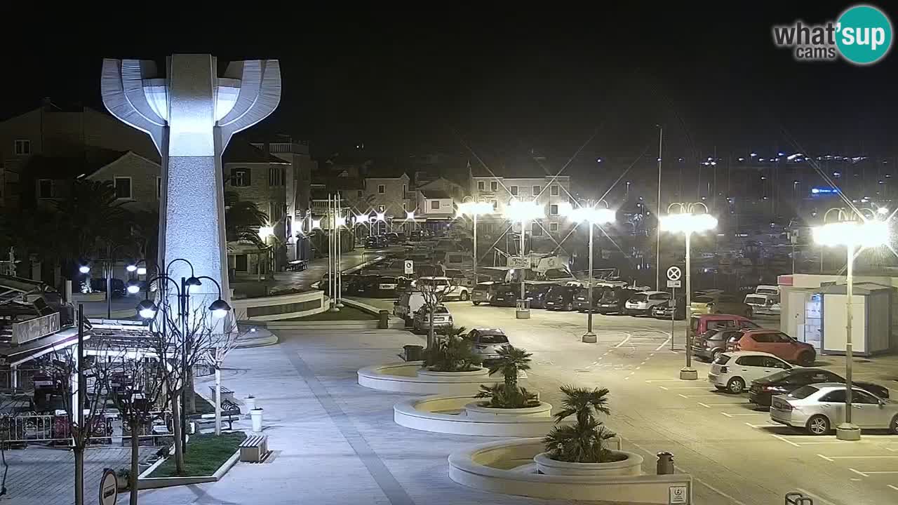 Vodice spletna kamera – marina in riva