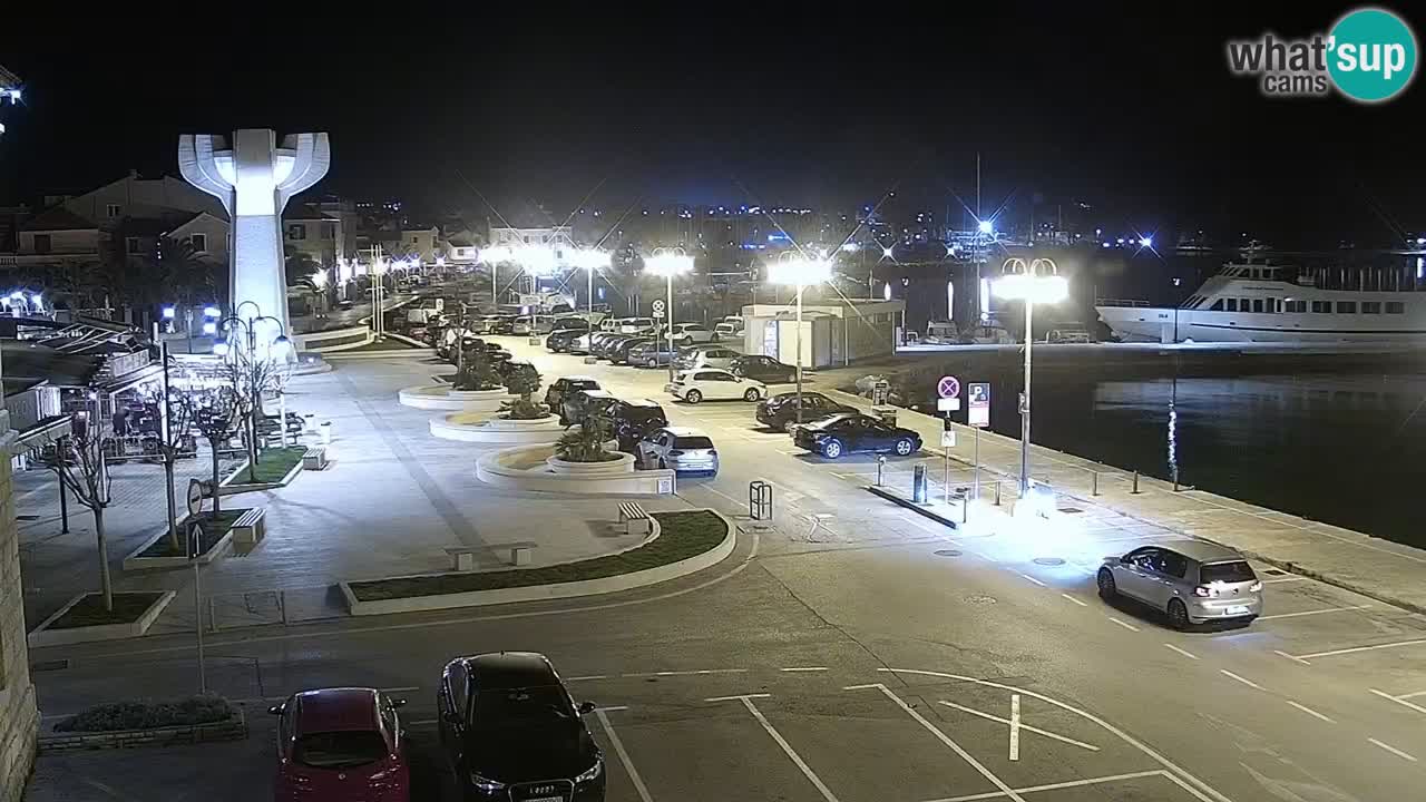 Vodice spletna kamera – marina in riva