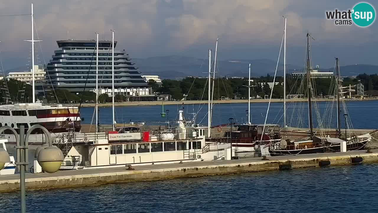 Vodice spletna kamera – marina in riva