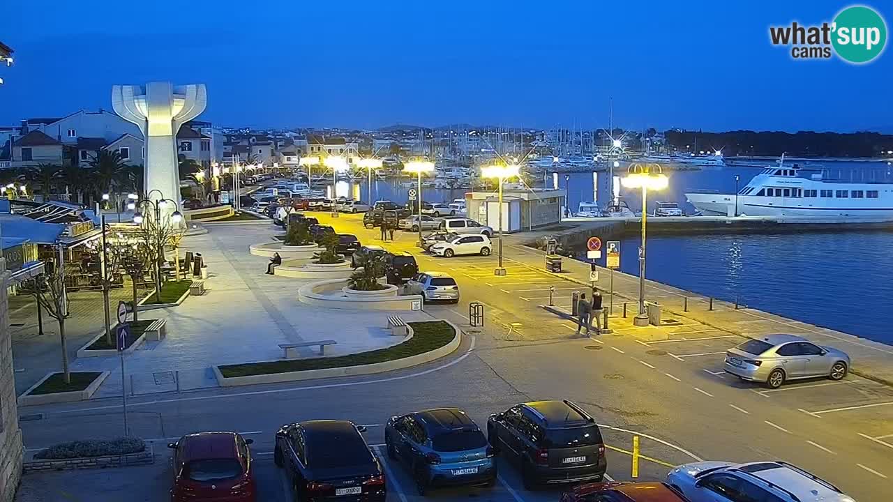 Vodice spletna kamera – marina in riva