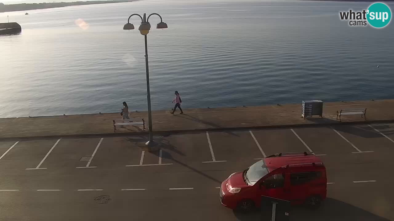 Vodice web kamera – marina i riva