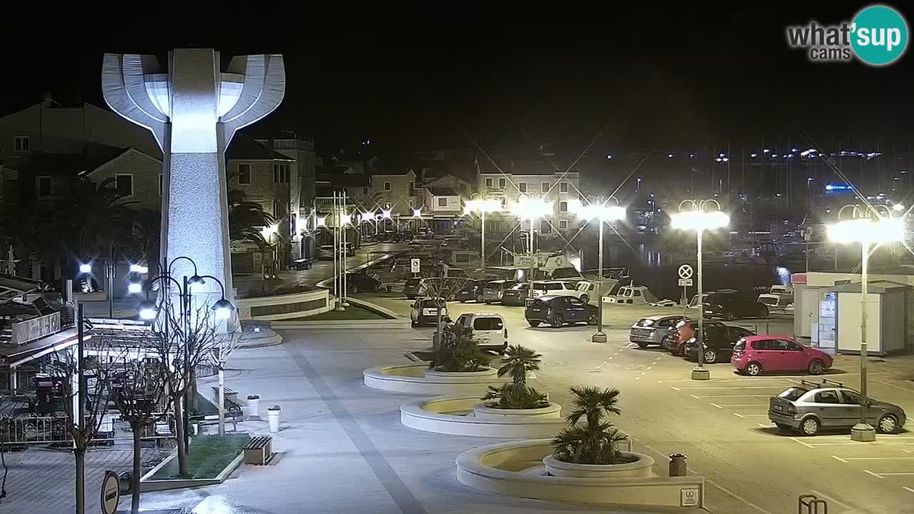 Vodice spletna kamera – marina in riva