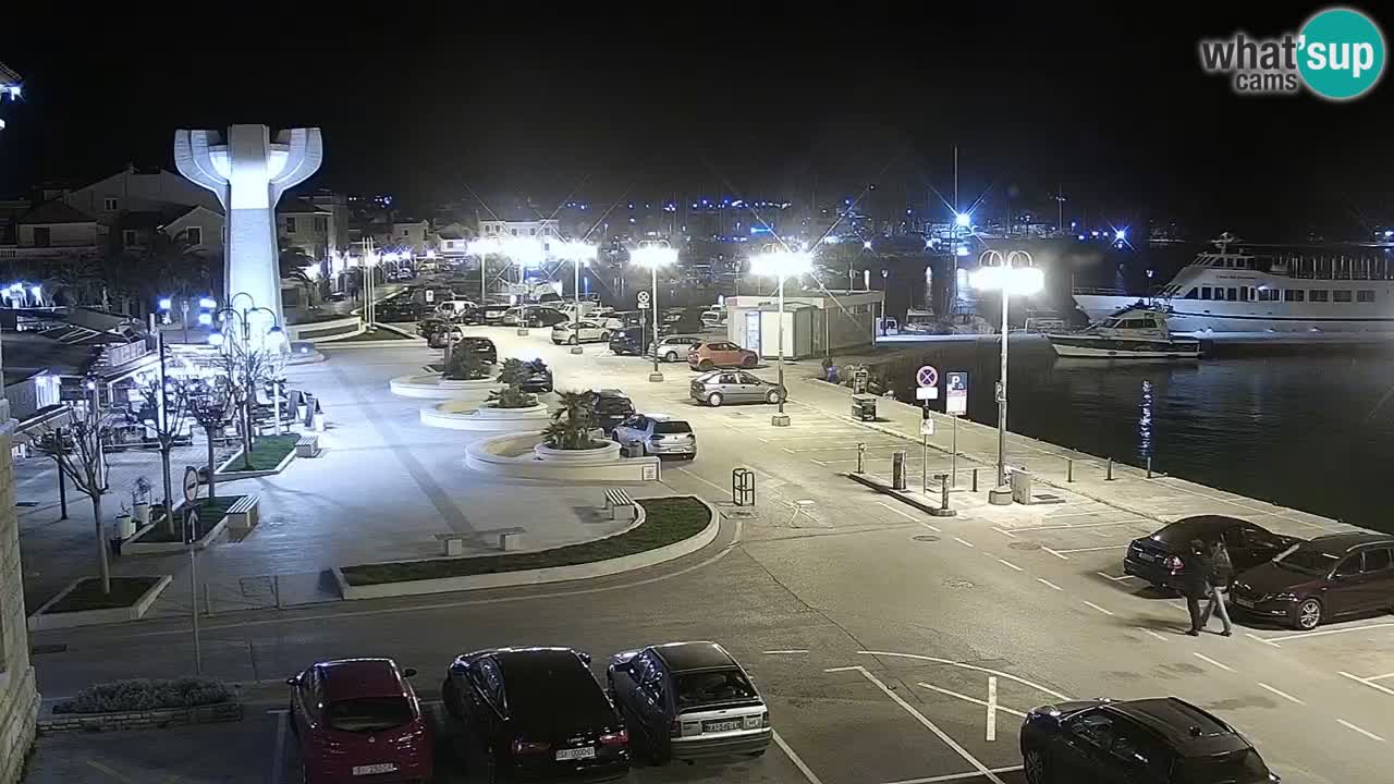 Vodice spletna kamera – marina in riva