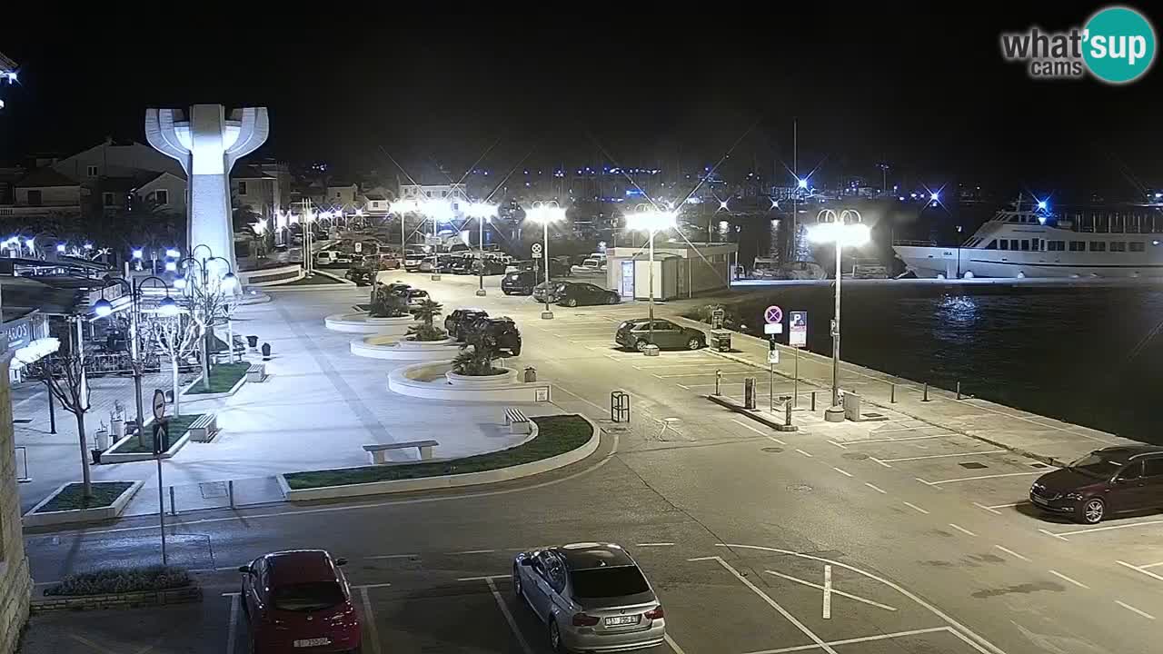 Vodice spletna kamera – marina in riva