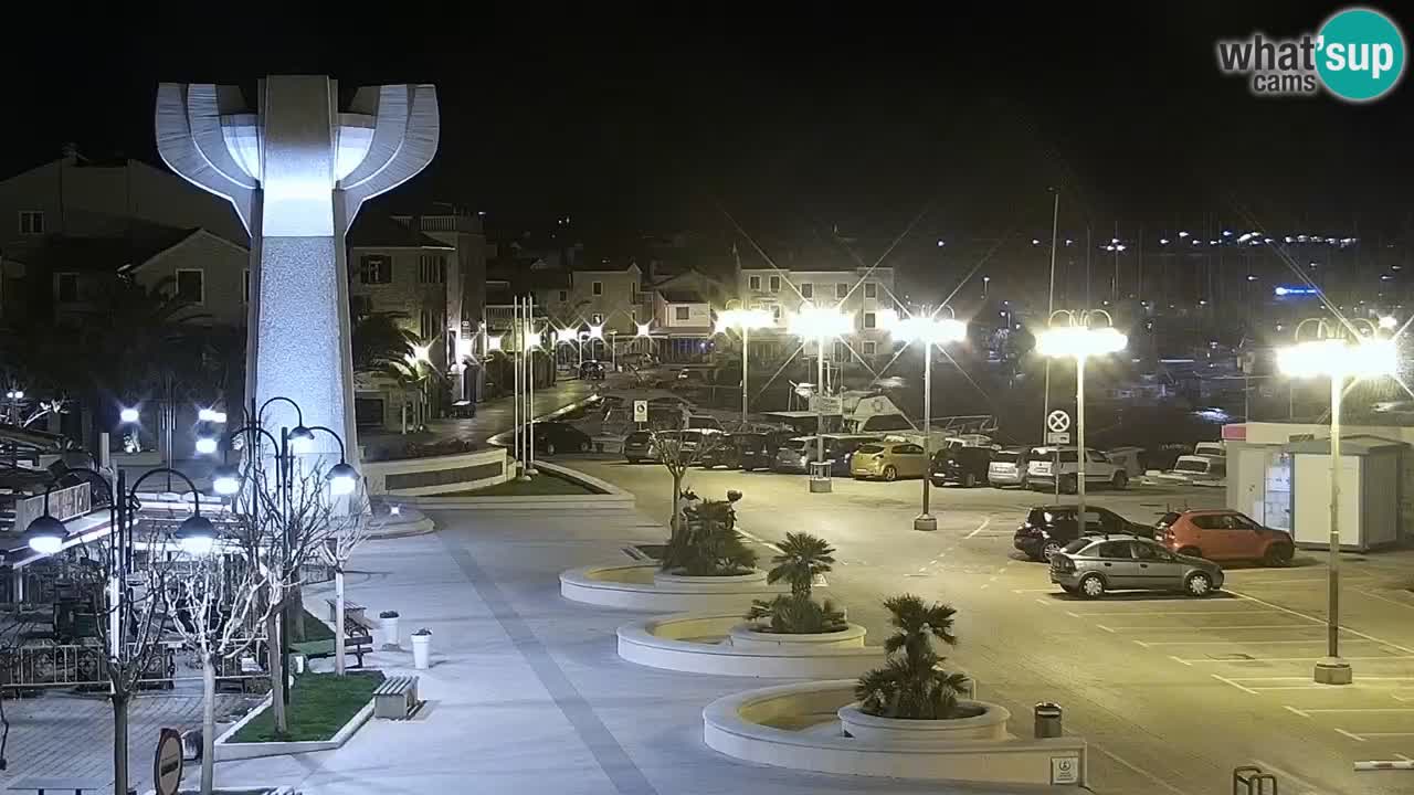 Vodice spletna kamera – marina in riva