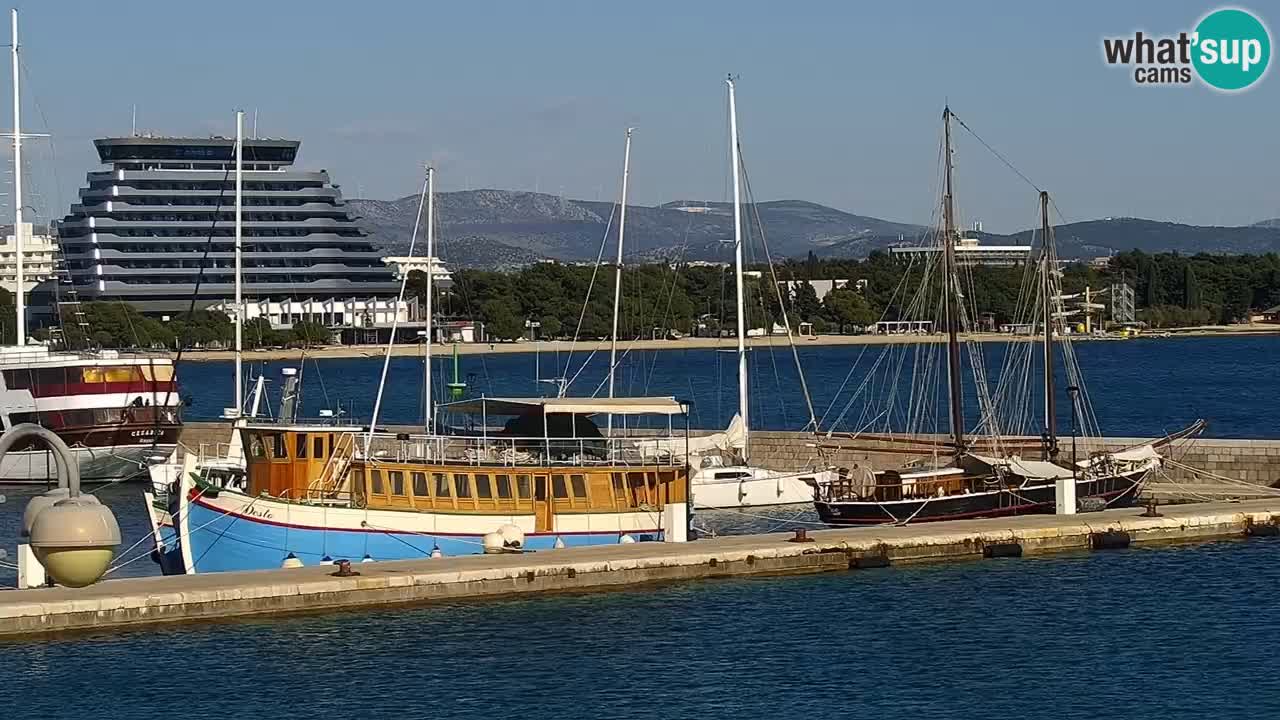 Vodice spletna kamera – marina in riva