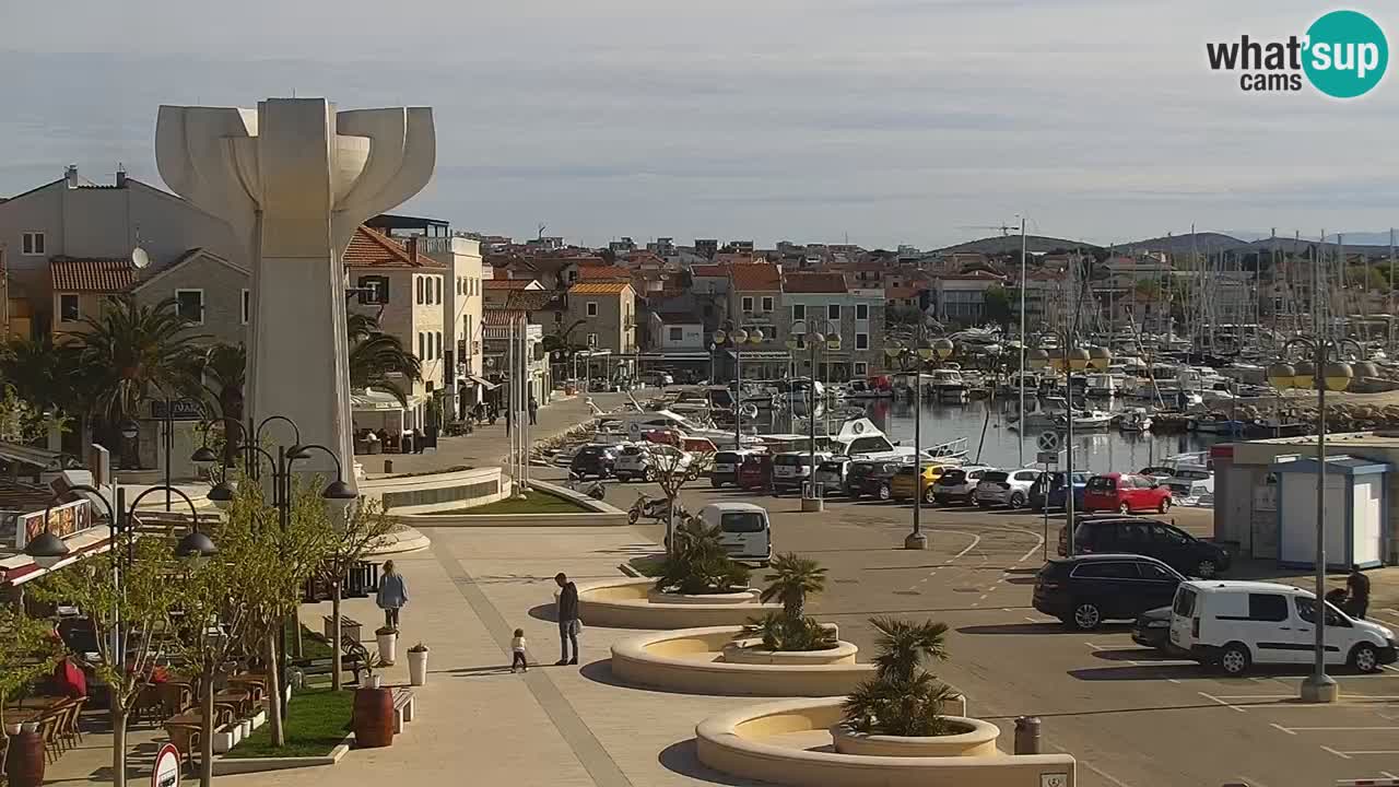 Vodice web kamera – marina i riva