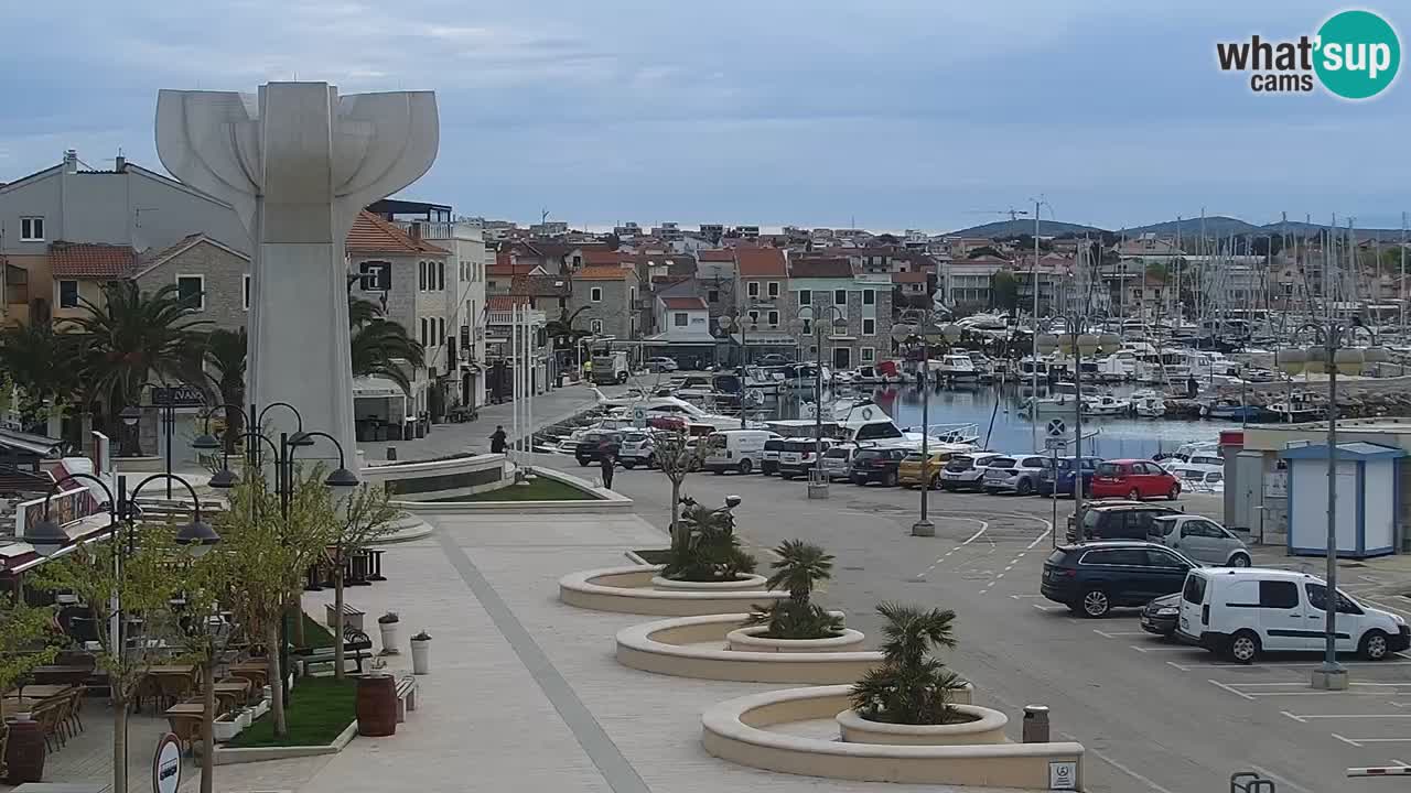 Vodice spletna kamera – marina in riva