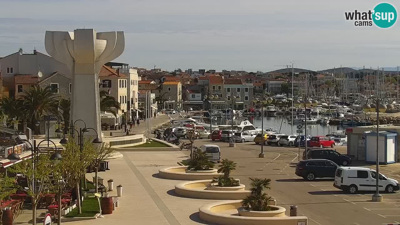 Vodice spletna kamera – marina in riva