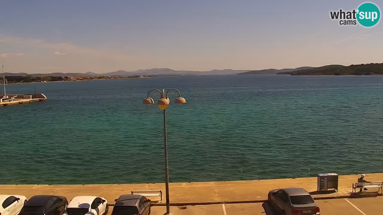 Vodice spletna kamera – marina in riva