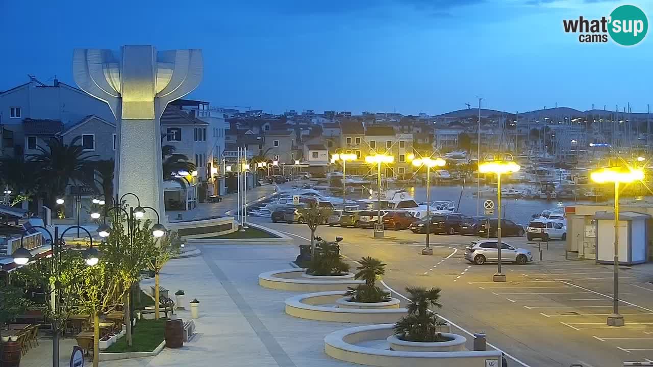 Vodice spletna kamera – marina in riva