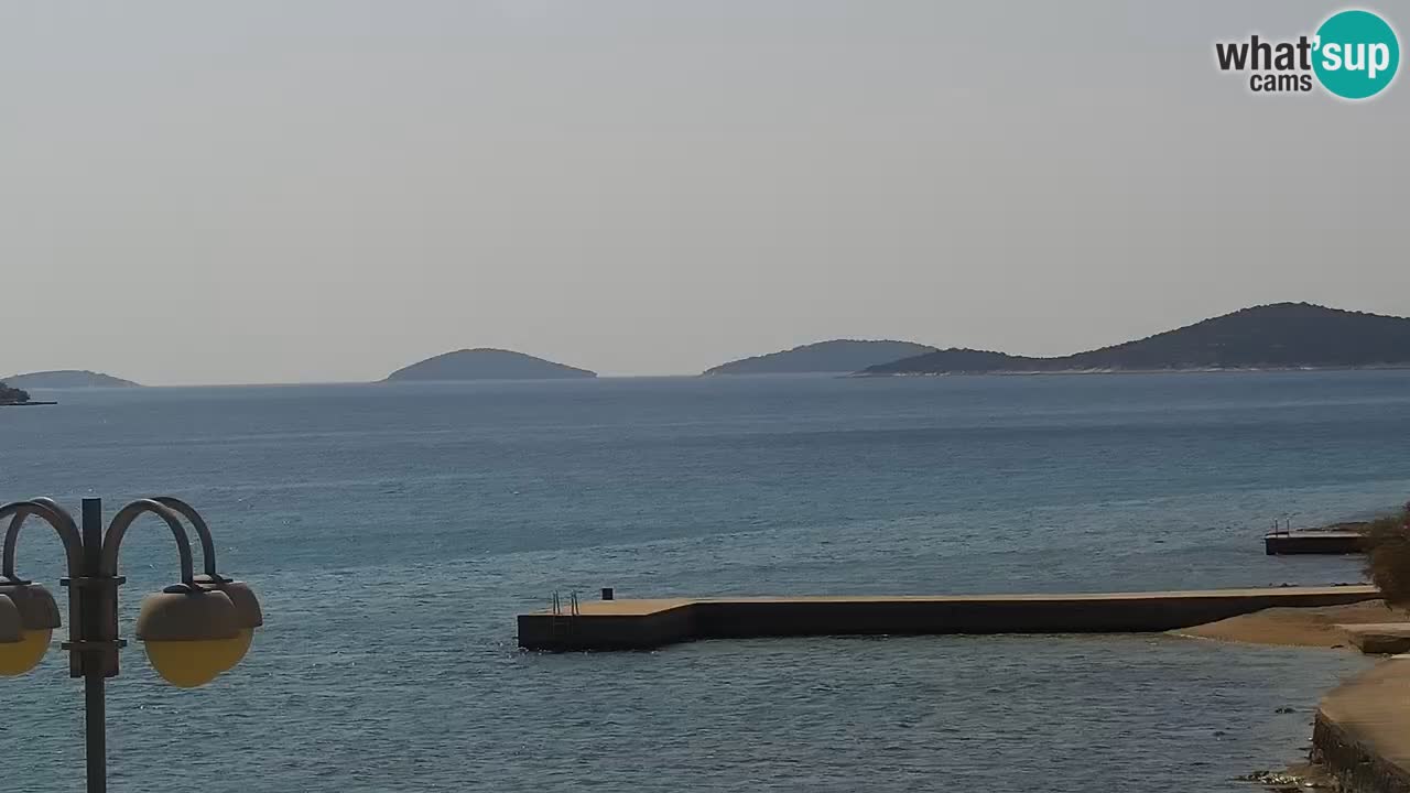 Vodice spletna kamera – marina in riva