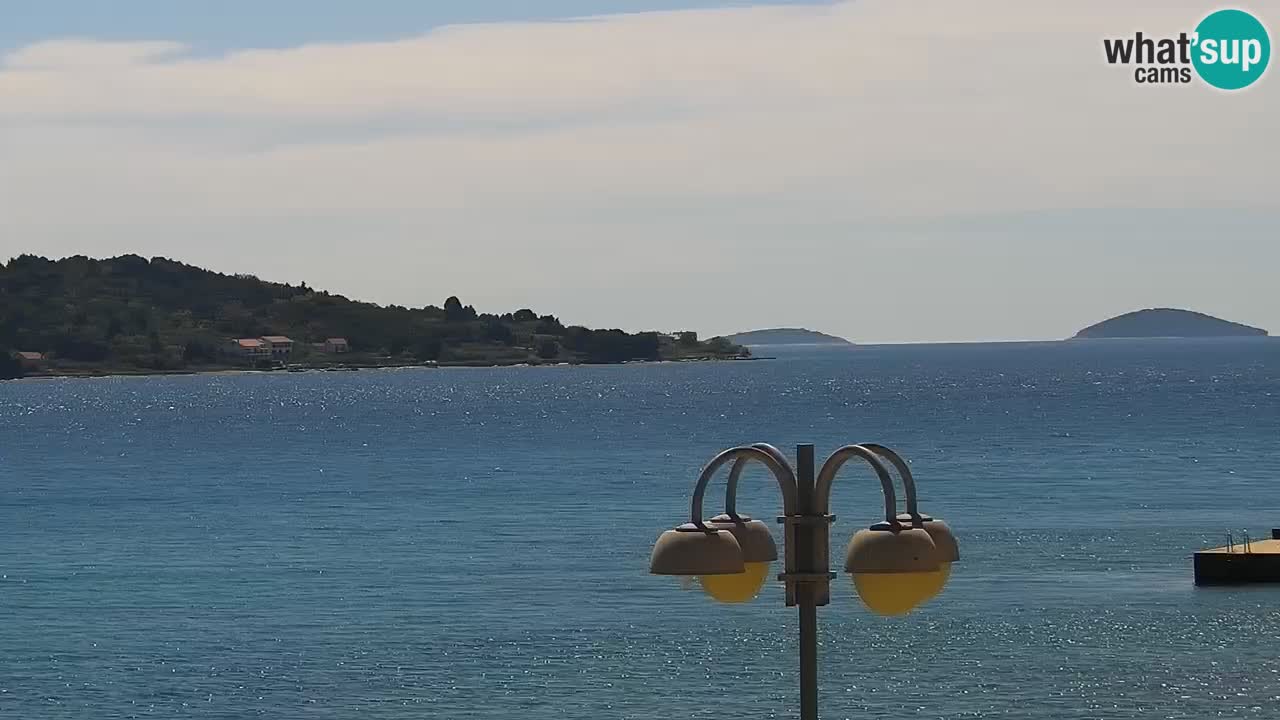 Vodice spletna kamera – marina in riva