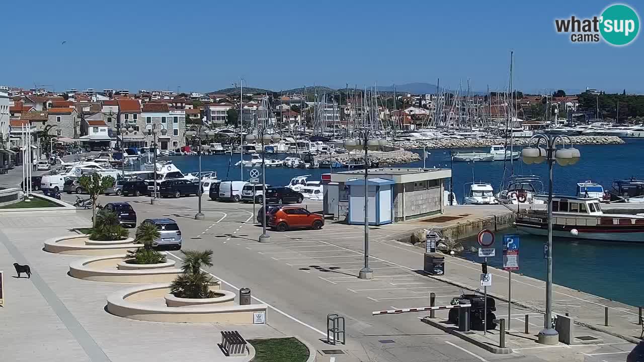 Vodice spletna kamera – marina in riva