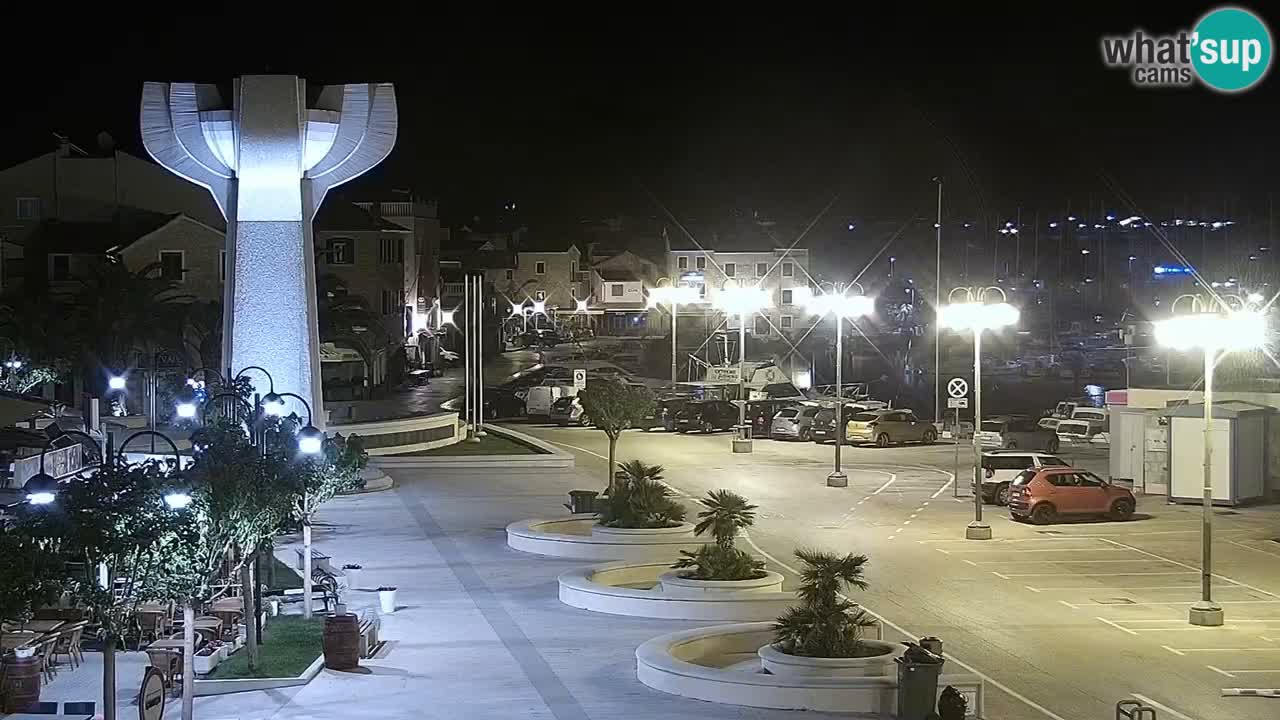 Vodice spletna kamera – marina in riva