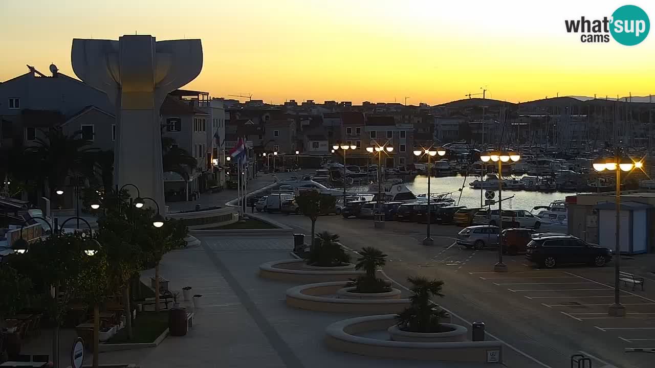 Vodice web kamera – marina i riva