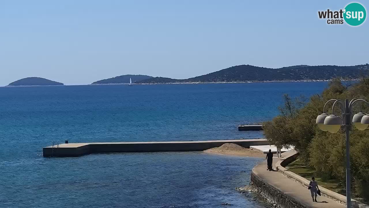 Vodice spletna kamera – marina in riva