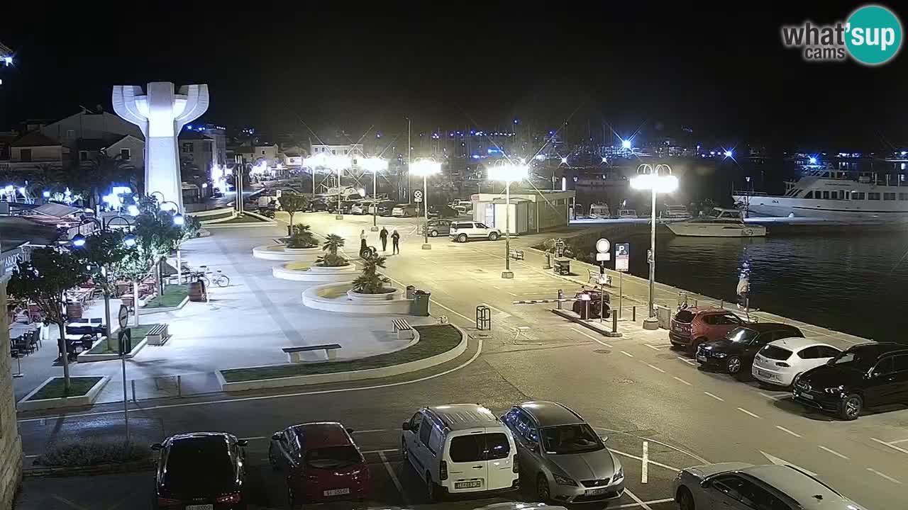 Vodice spletna kamera – marina in riva