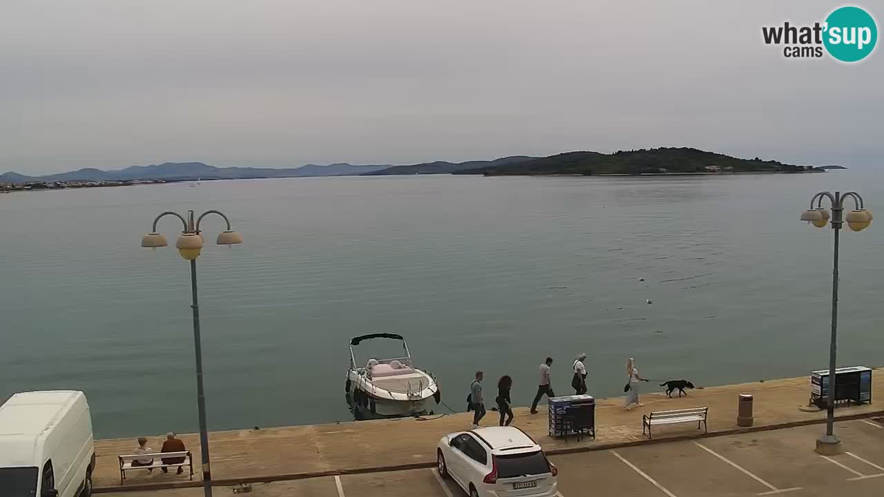 Vodice spletna kamera – marina in riva