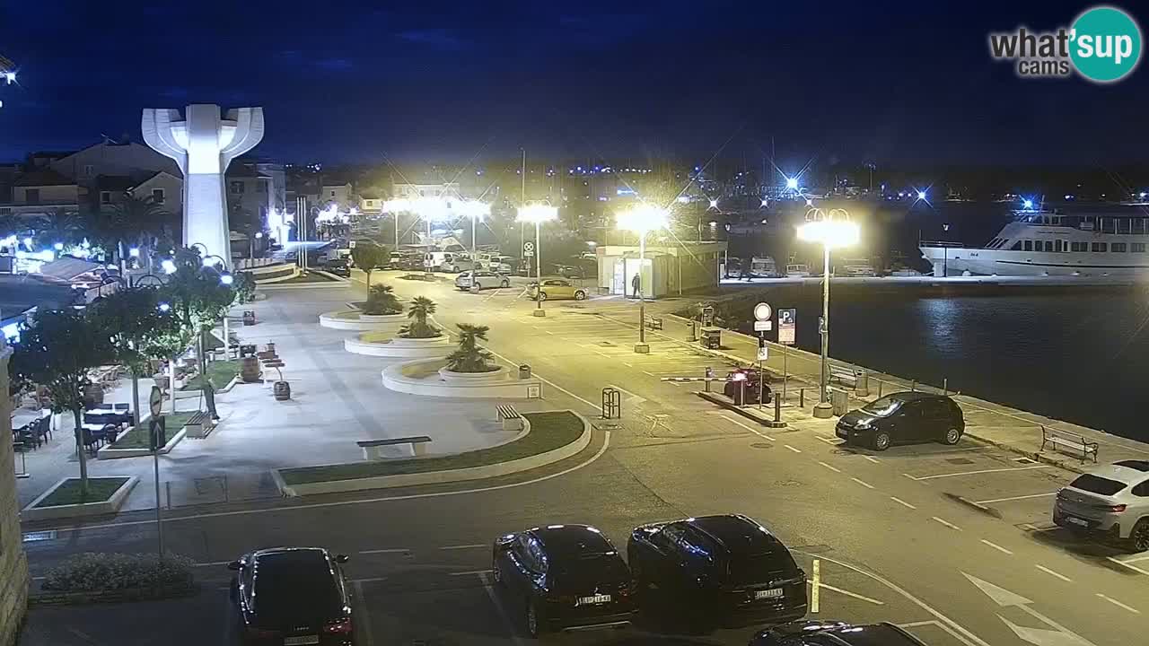 Vodice spletna kamera – marina in riva