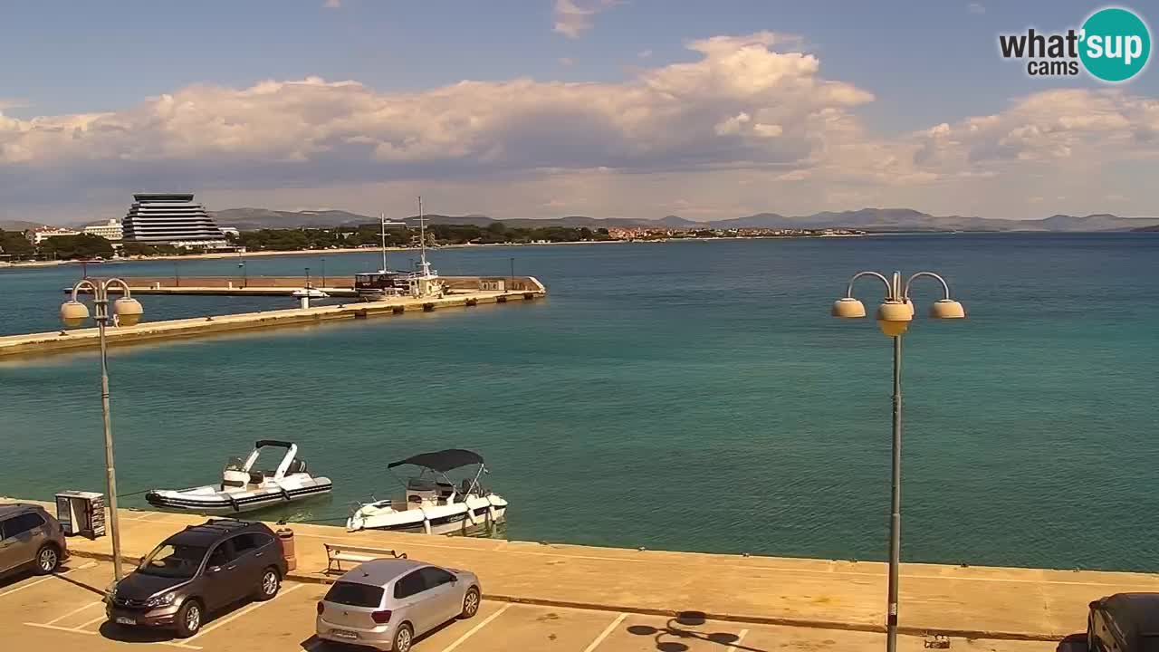 Vodice spletna kamera – marina in riva