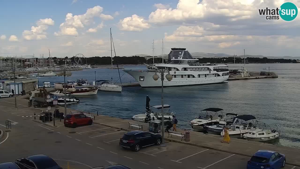 Vodice spletna kamera – marina in riva