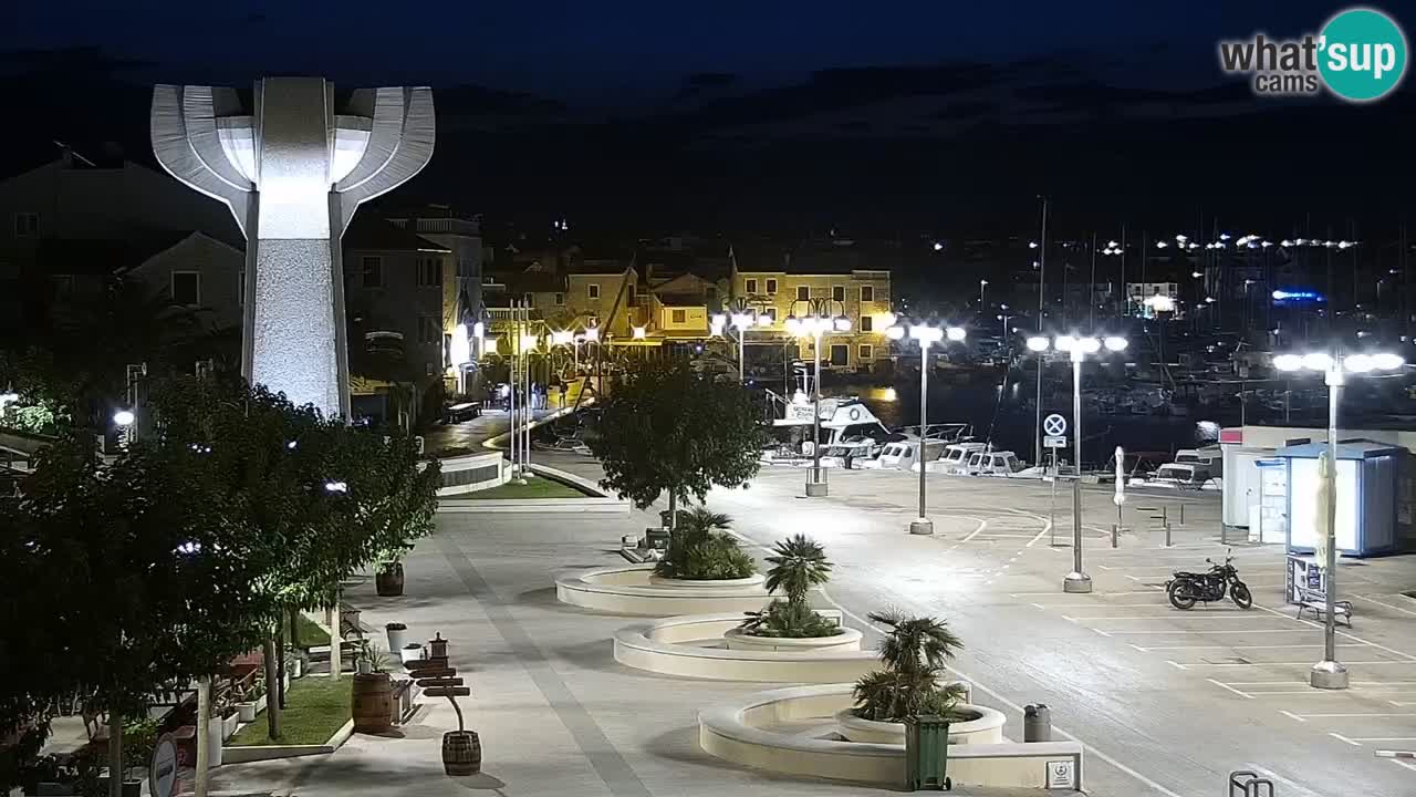 Vodice spletna kamera – marina in riva