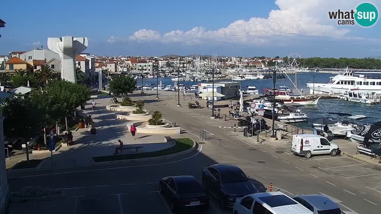 Vodice spletna kamera – marina in riva