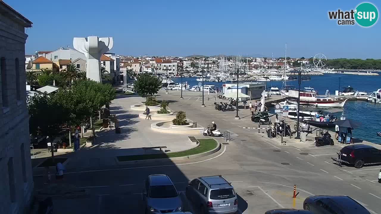 Vodice spletna kamera – marina in riva