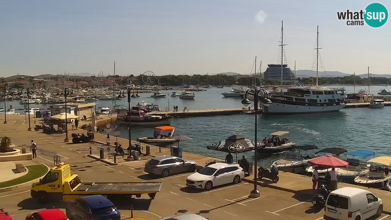 Vodice spletna kamera – marina in riva