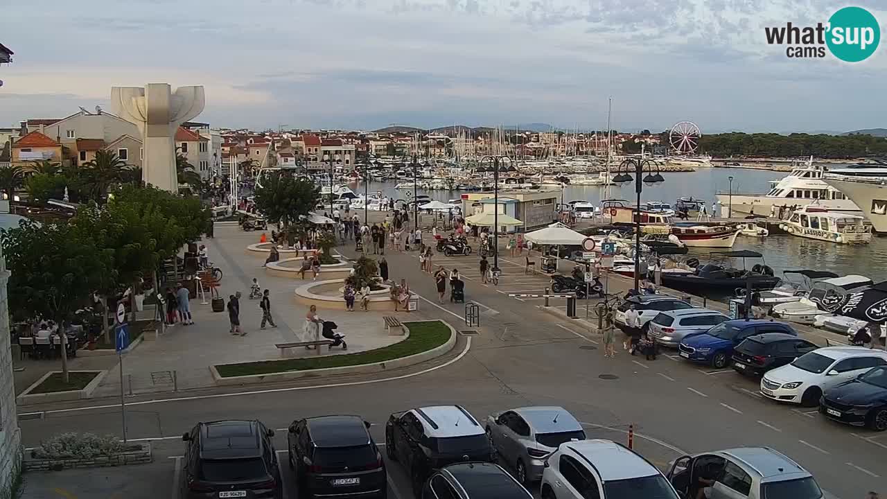 Vodice web kamera – marina i riva