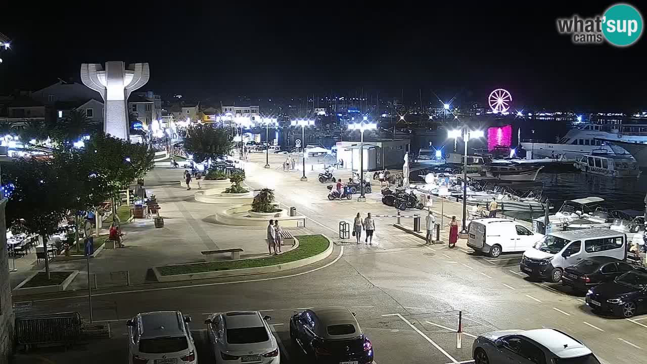 Vodice spletna kamera – marina in riva