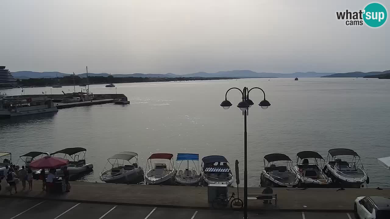 Vodice spletna kamera – marina in riva