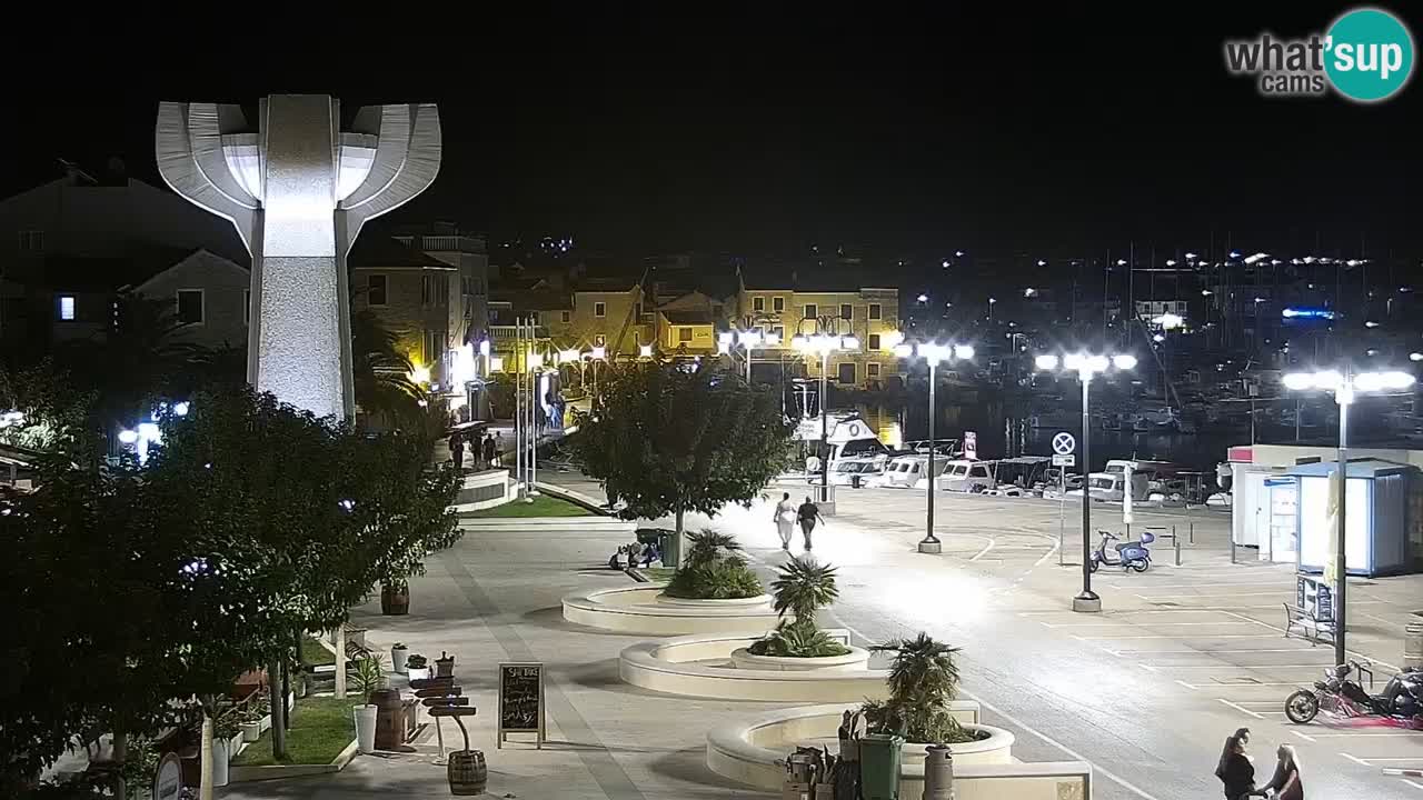 Vodice spletna kamera – marina in riva