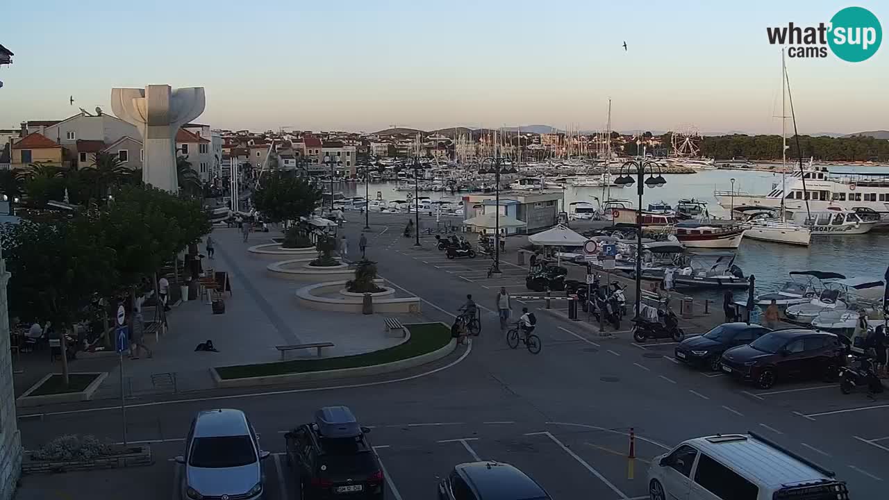 Vodice web kamera – marina i riva