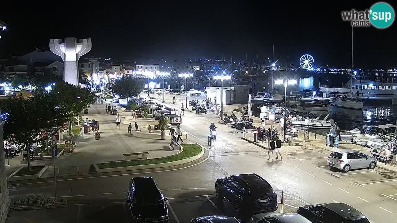 Vodice spletna kamera – marina in riva