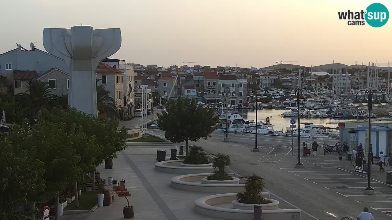 Vodice web kamera – marina i riva