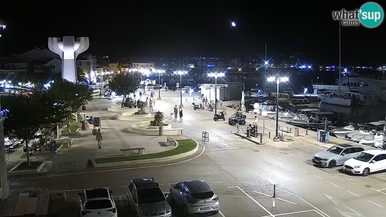 Vodice spletna kamera – marina in riva