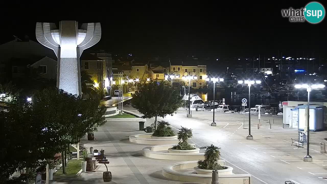 Vodice spletna kamera – marina in riva
