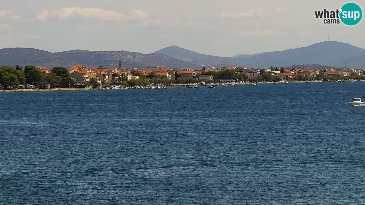 Vodice spletna kamera – marina in riva