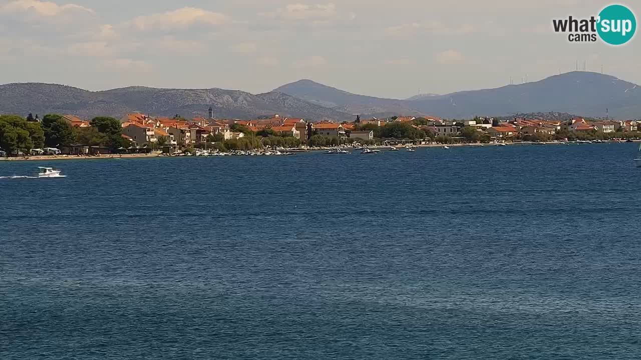 Vodice spletna kamera – marina in riva