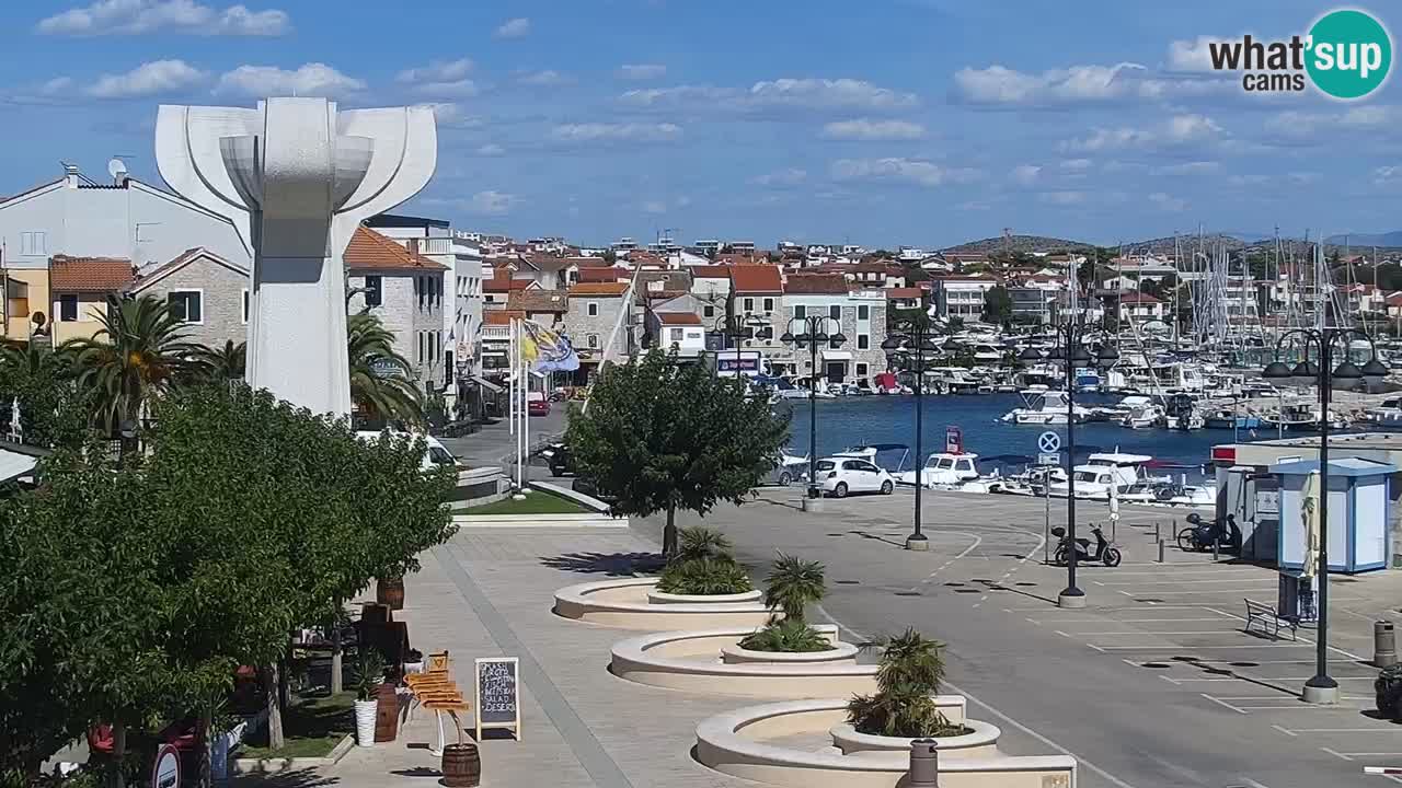 Vodice spletna kamera – marina in riva