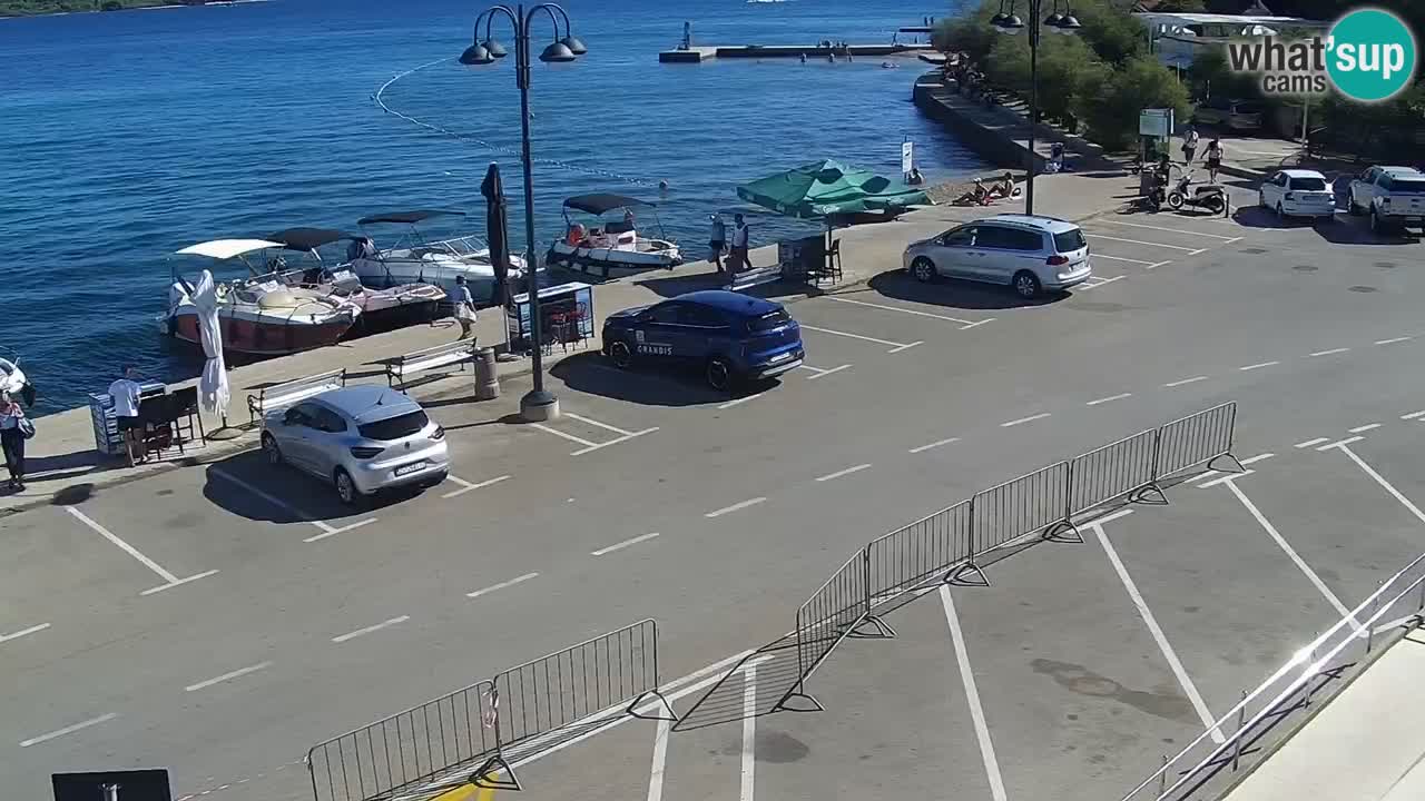 Vodice spletna kamera – marina in riva