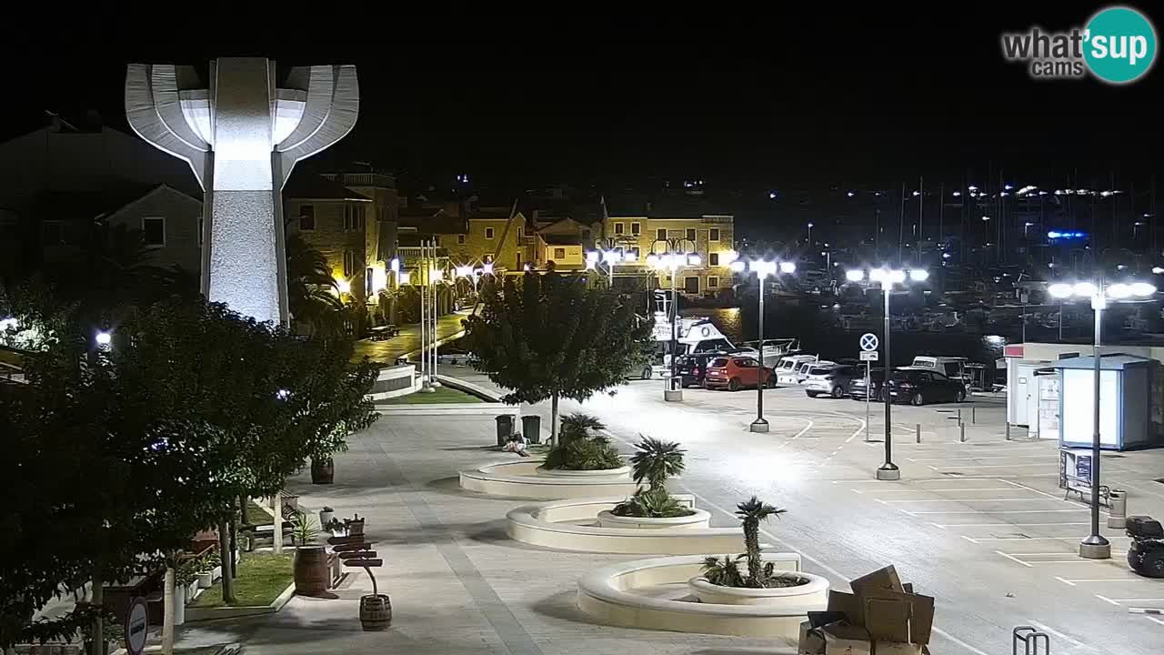 Vodice spletna kamera – marina in riva