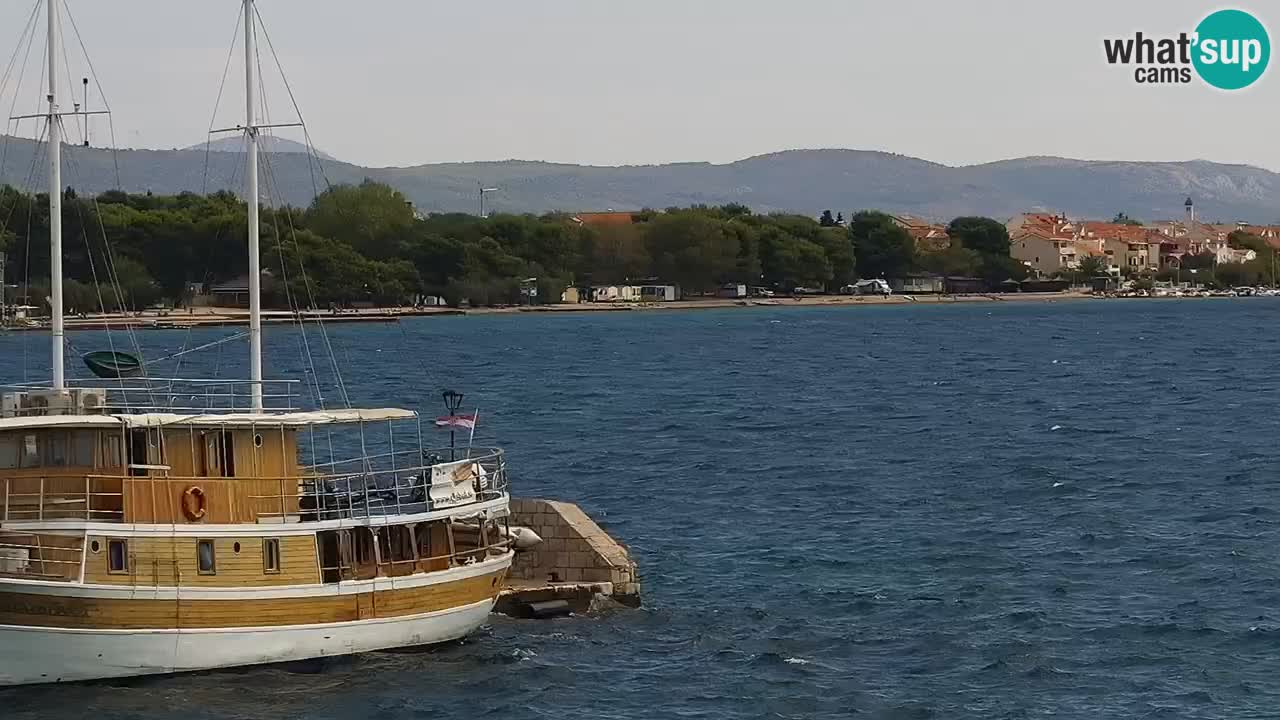 Vodice spletna kamera – marina in riva