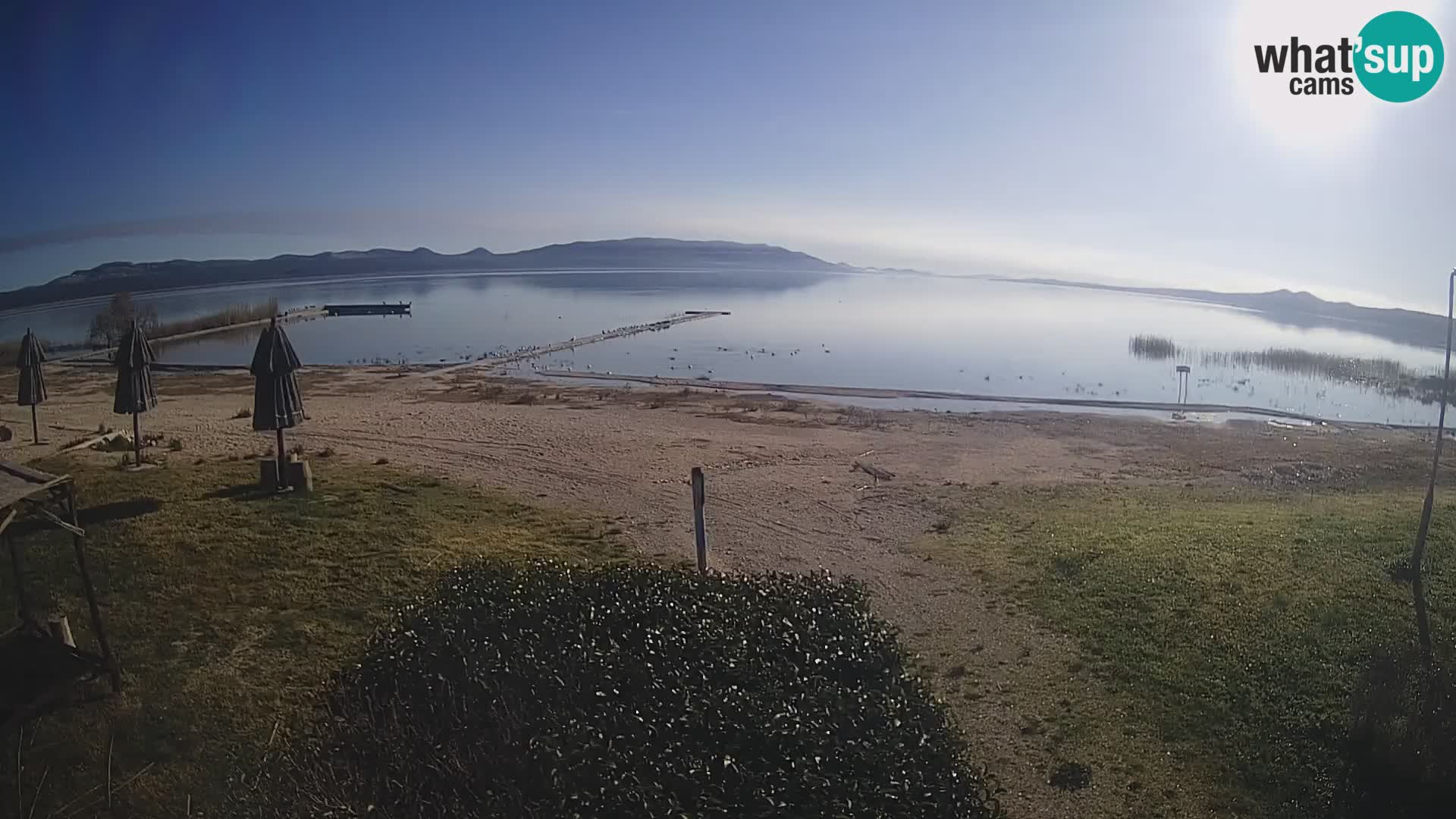 Lake Vransko jezero webcam