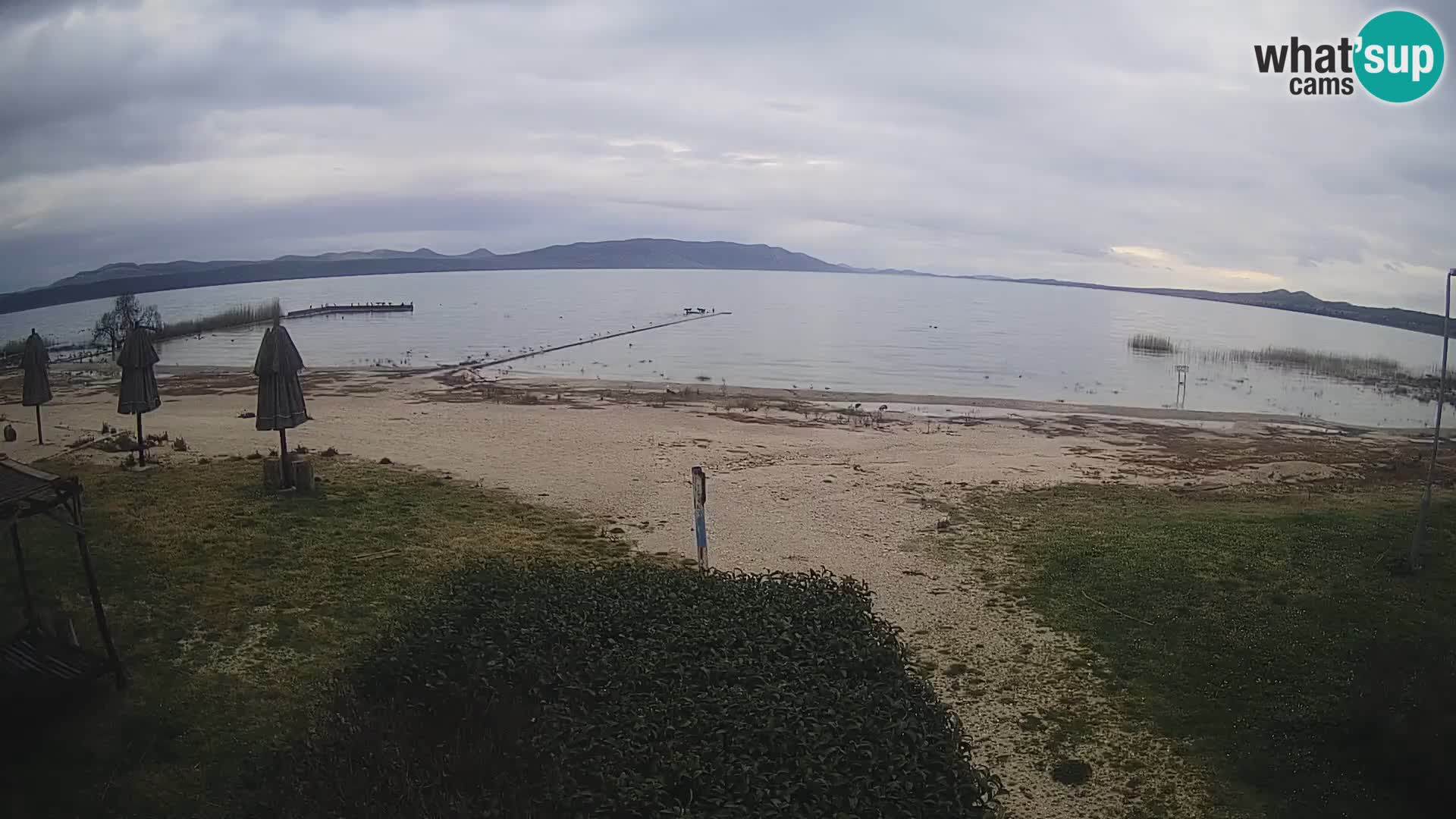 Lake Vransko jezero webcam